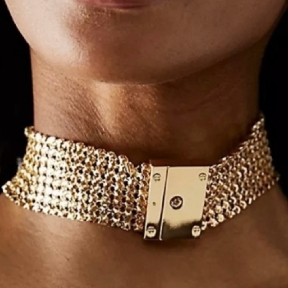 FREE PEOPLE Magic Choker in Gold Tone 16.5”
NWT